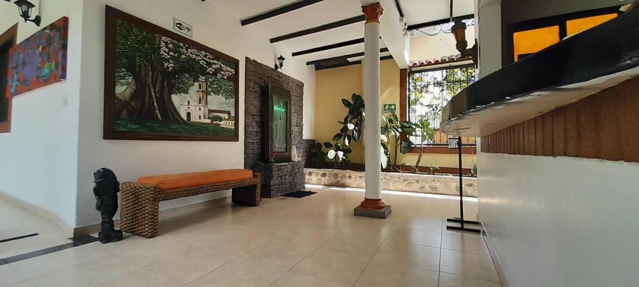 Hotel Boutique Ceiba Real Gigante Exterior foto