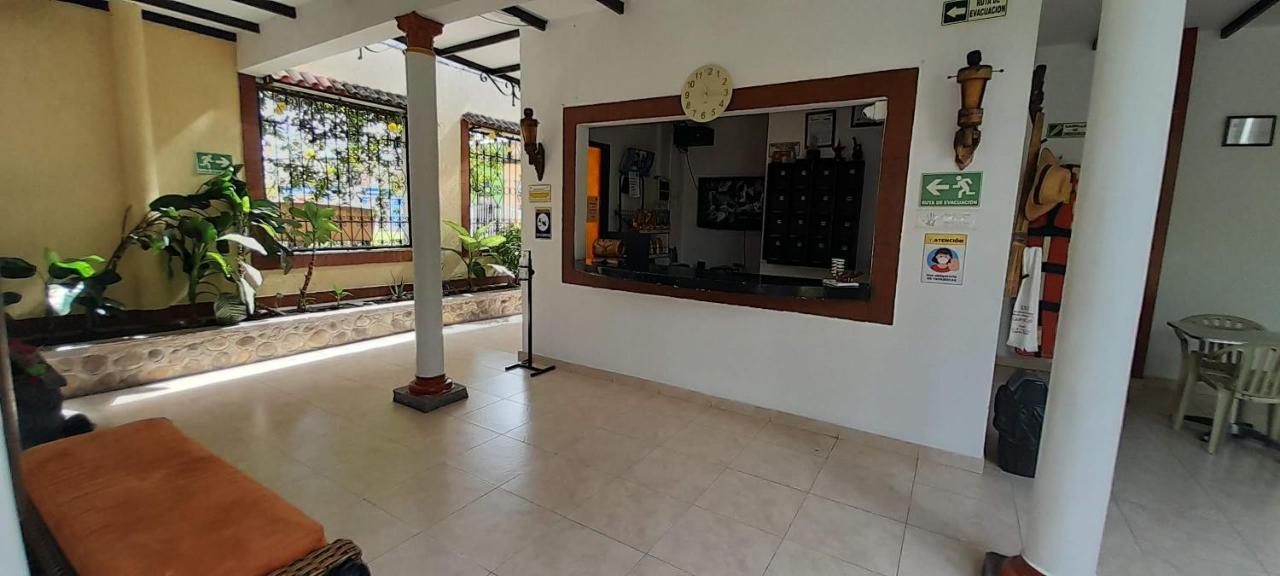 Hotel Boutique Ceiba Real Gigante Exterior foto